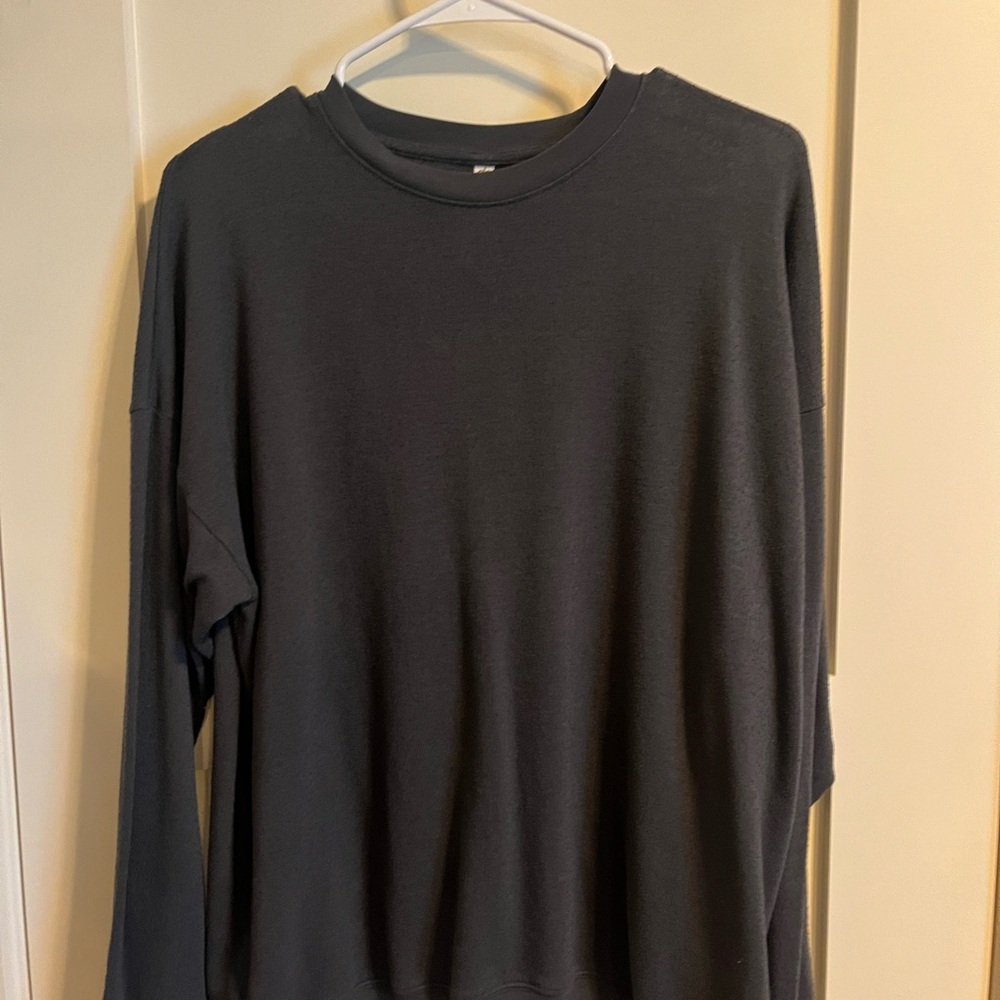 ALO Yoga Charcoal Sweatshirt